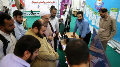 تصاویر/ افتتاحیه نمایشگاه دستاوردهای فناورانه علوم اسلامی انسانی دیجیتال