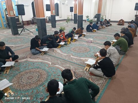 تصاویر/ محفل انس با قرآن کریم در مدرسه علمیه امام صادق (ع) نقده