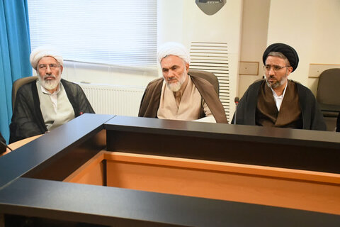 تصاویر/ دیدار اساتید گروه معارف دانشگاه ارومیه با نماینده ولی فقیه در آذربایجان غربی