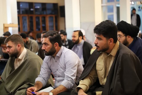 تصاویر/ جلسه اخلاق امام جمعه مرند در مدرسه علمیه ولیعصر(عج) تبریز