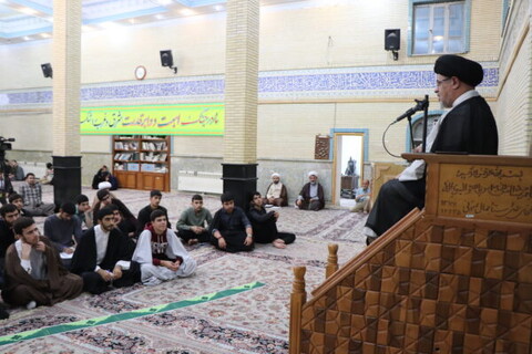 تصاویر/ جلسه اخلاق امام جمعه بناب در حوزه علمیه بناب