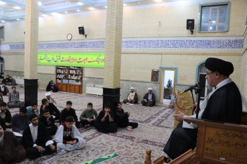تصاویر/ جلسه اخلاق امام جمعه بناب در حوزه علمیه بناب