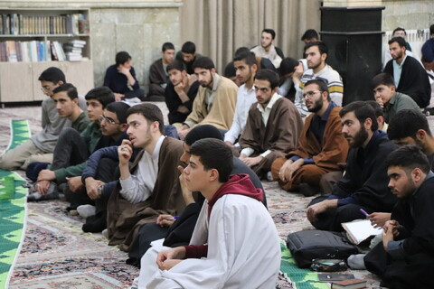 تصاویر/ جلسه اخلاق امام جمعه بناب در حوزه علمیه بناب