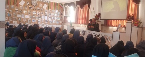 تصاویر/ نشست روشنگری با موضوع سالروز عملیات طوفان الاقصی در حوزه علمیه خواهران فاطمه الزهرا(س) مرند