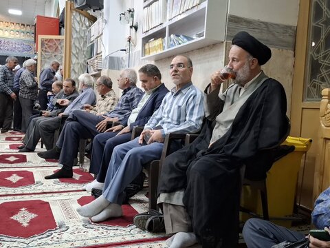 تصاویر/ مجلس ترحیم ابو الشهید حاج سید مسلم تکیه در آران وبیدگل