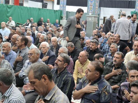 تصاویر/ مجلس ترحیم ابو الشهید حاج سید مسلم تکیه در آران وبیدگل