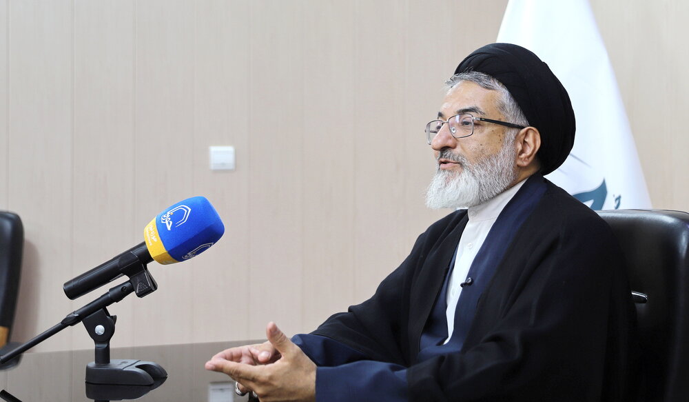 میخواهم فرزندم درست تربیت شود، چه کار کنم؟