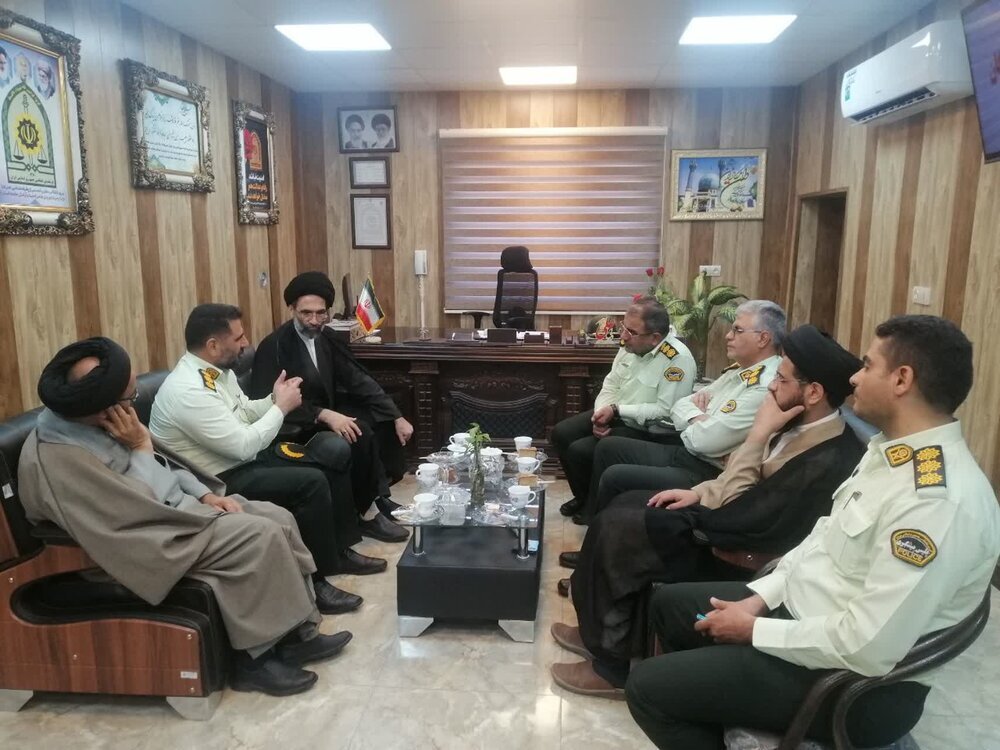 جامعه امن با پلیس مقتدر و همکاری مردم محقق می‌شود