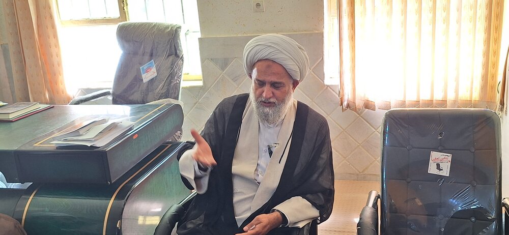 نشست صمیمی پناهی و حدائق در یاسوج؛ از کمبود استاد اخلاق تا طرح مشاوره رایگان و درس خارج مجازی