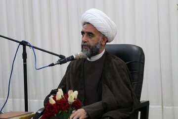 طلاب، پاسداران حریم دین در برابر هجوم شبهات هستند