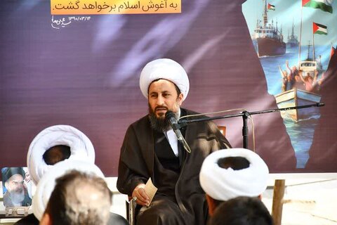 تصاویر/ تجمع حوزویان شهرستان خوی بمناسبت سالروز عملیات طوفان الاقصی