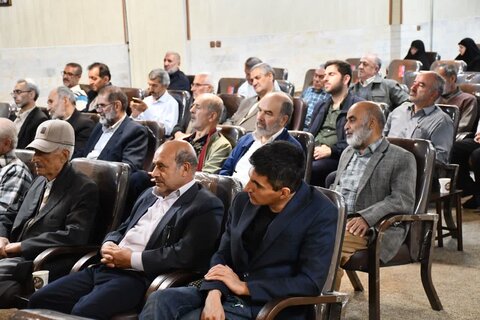 تصاویر/ سلسله جلسات شرح و تفسیر قرآن کریم در خوی