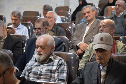 تصاویر/ سلسله جلسات شرح و تفسیر قرآن کریم در خوی