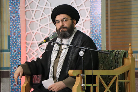 تصاویر | آیین بزرگداشت شهدای مقاومت و سالگرد شهادت سید حسن نصرالله در زنجان