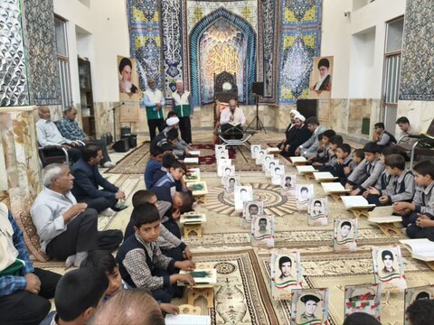 تصاویر/ غبارروبی و عطرافشانی مضجع شریف امام‌زاده عظیم الشأن آقا سید نظام الدین مجتبی علیه‌السلام شهر بخ و گاریزات