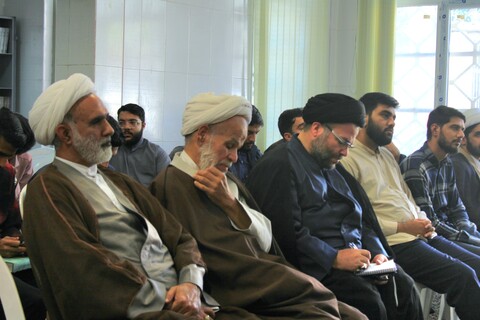 تصاویر/ برگزاری نشست علمی با سخنرانی معاون بین‌الملل حوزه‌های علمیه در کرمان