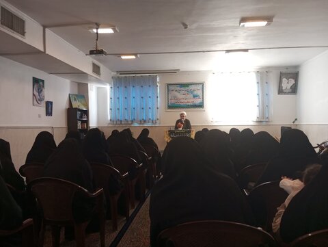 تصاویر/ آیین آغاز سال تحصیلی مدرسه علمیه الزهرا(س) شهربابک