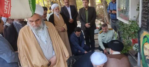 تجدیدمیثاق امام جمعه جدیدنطنز با آرمان شهدا