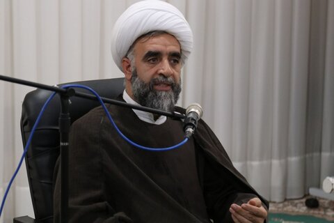 تصاویر/ نشست مدیر حوزه علمیه خواهران استان بوشهر با طلاب مدرسه علمیه خواهران خورموج