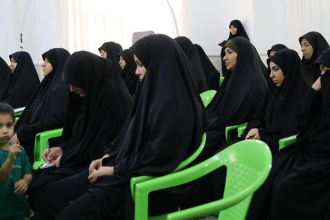 تصاویر/ نشست مدیر حوزه علمیه خواهران استان بوشهر با طلاب مدرسه علمیه خواهران خورموج