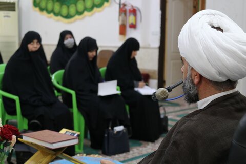 تصاویر/ نشست مدیر حوزه علمیه خواهران استان بوشهر با طلاب مدرسه علمیه خواهران خورموج