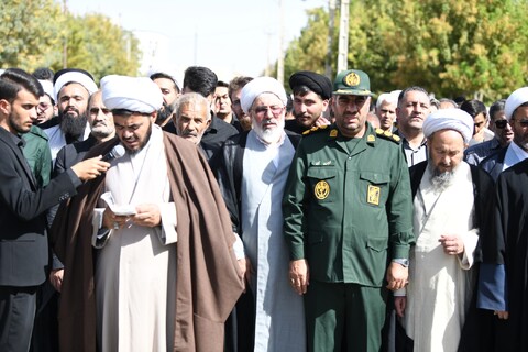تصاویر/ تشییع روحانی شهید علیرضا ولی زاده در شهرستان باروق -۲