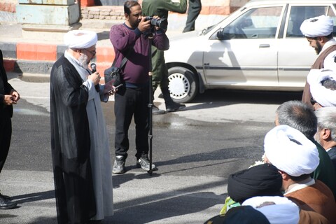 تصاویر/ تشییع روحانی شهید علیرضا ولی زاده در شهرستان باروق -۲