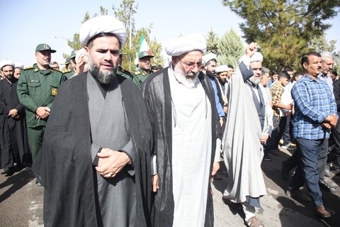 تصاویر/ تشییع روحانی شهید علیرضا ولی زاده در شهرستان باروق -۲
