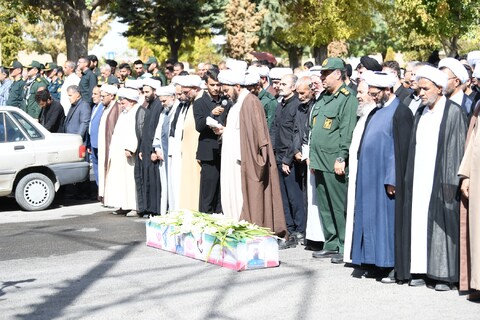 تصاویر/ تشییع روحانی شهید علیرضا ولی زاده در شهرستان باروق -۲