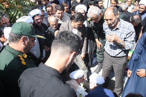 تصاویر/ تشییع روحانی شهید علیرضا ولی زاده در شهرستان باروق -۲