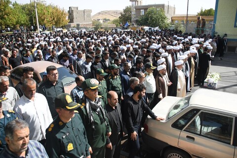 تصاویر/ تشییع روحانی شهید علیرضا ولی زاده در شهرستان باروق -۲