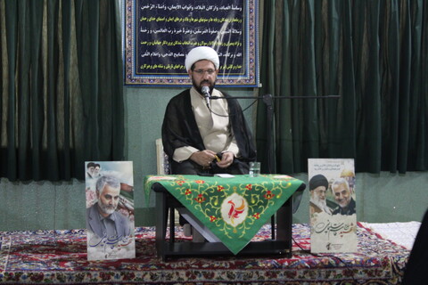 تصاویر/ نشست هم اندیشی بانوان‌ مبلغه صبرا و اسما  شهر کرمان