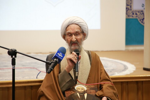 تصاویر / نکوداشت هفتادمین سالگرد ارتحال علامه آیت الله حاج میرزا علی آقا شیرازی در اصفهان