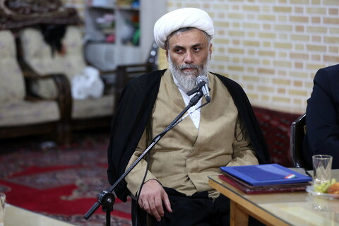 تصاویر/ جلسه ائمه جماعات مساجد پردیسان با امام جمعه جدید پردیسان