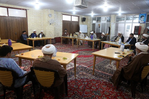 تصاویر/ جلسه ائمه جماعات مساجد پردیسان با امام جمعه جدید پردیسان