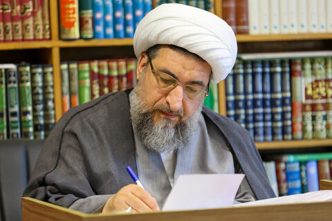 عکس | دیدار اقشار مختلف مردم با امام جمعه تبریز