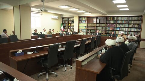 گرامیداشت هفته نیروی انتظامی با تجلیل امام جمعه فردیس از نیروهای خدوم ناجا