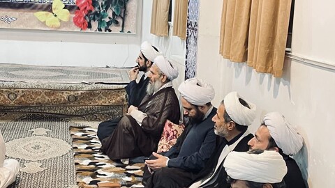 تصاویر/ جلسه اخلاق امام جمعه مراغه در مدرسه علمیه امام حسین(ع)مراغه