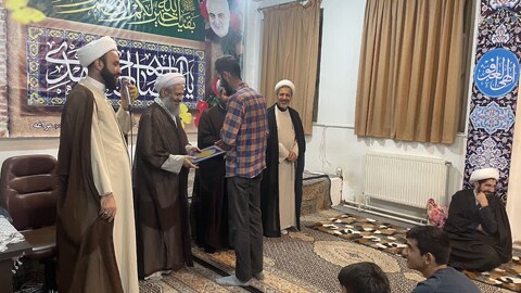 تصاویر/ جلسه اخلاق امام جمعه مراغه در مدرسه علمیه امام حسین(ع)مراغه