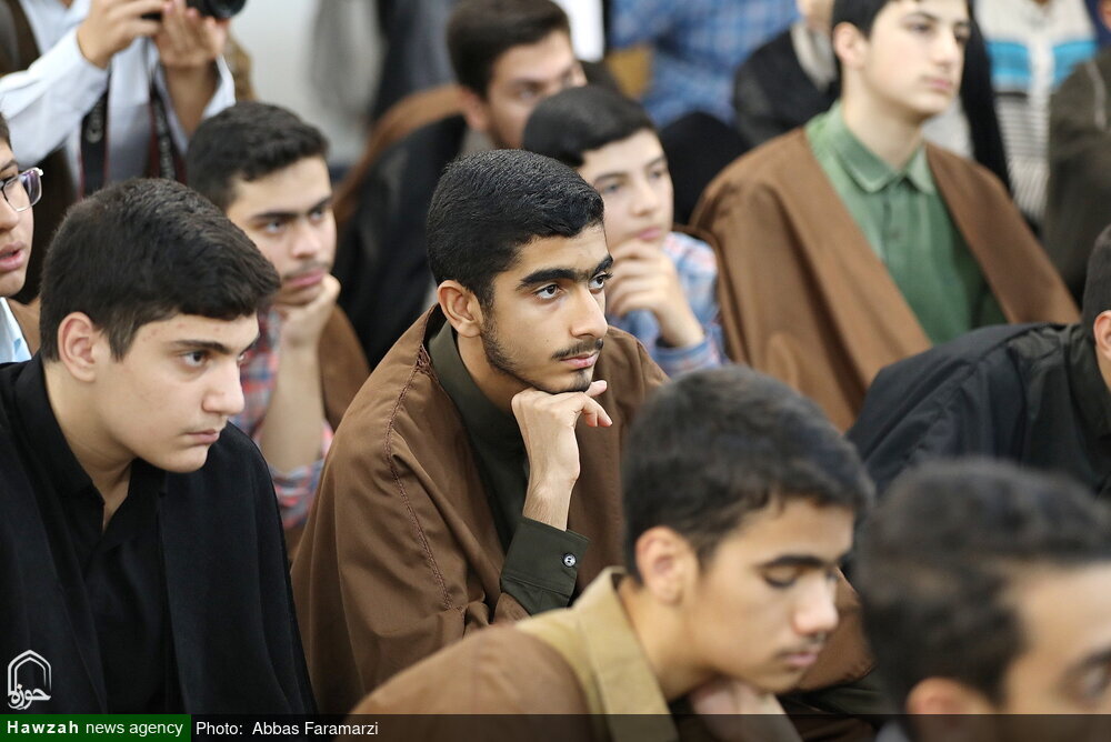 İlim Havzaları Bin Yılı Aşkın Kesintisiz Bir Tarihî Geçmişe Sahiptir / Kum’da 700 Ders-i Haric Düzenleniyor