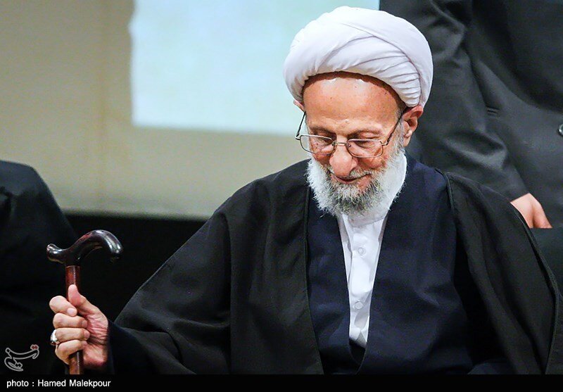 بازخوانی ویژگی های برجسته آیت الله مصباح یزدی (ره)