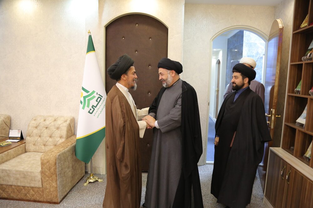 تصاویر/ دیدار مدیرکل بین‌المللی تبلیغ سازمان فرهنگ و ارتباطات اسلامی با نماینده رهبر معظم انقلاب در بنگلادش