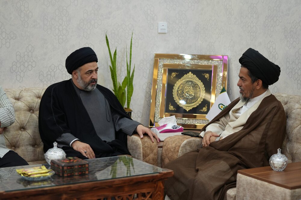 تصاویر/ دیدار مدیرکل بین‌المللی تبلیغ سازمان فرهنگ و ارتباطات اسلامی با نماینده رهبر معظم انقلاب در بنگلادش