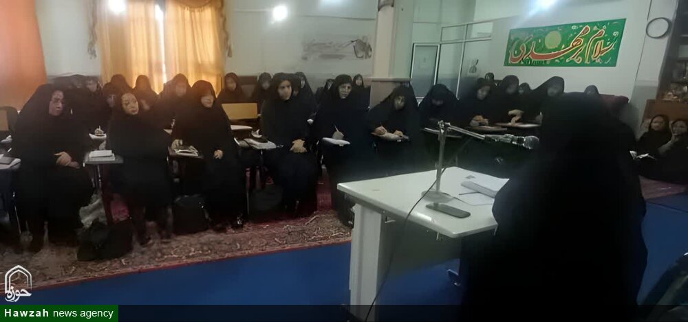 بررسی ریشه‌های پرخاشگری کودکان در نشست علمی مدرسه علمیه زینبیه(س) میانه