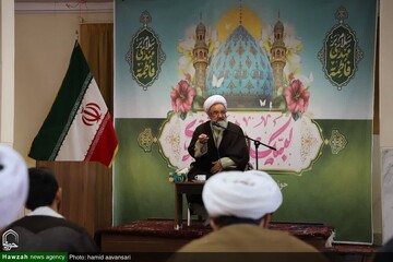 ضرورت توجه طلاب به پژوهش‌های علمی عمیق