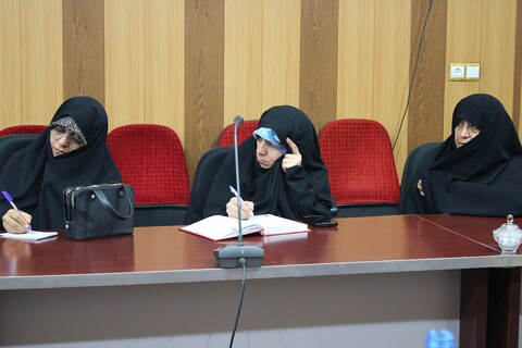 تصاویر/ نشست "تبیین نگاه بین الملل حوزه های علمیه" با حضور معاون بین‌الملل حوزه‌های علمیه کشور