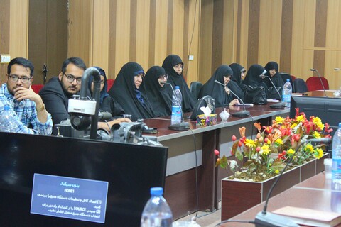 تصاویر/ نشست "تبیین نگاه بین الملل حوزه های علمیه" با حضور معاون بین‌الملل حوزه‌های علمیه کشور