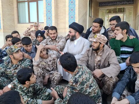 تصاویر/ اعزام طلاب بسیجی پایگاه مقاومت آیت‌الله حاج‌سیدمحمد مدرسی