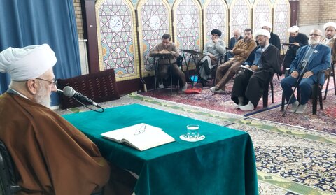 تصاویر/ درس خارج فقه آیت الله سیفی آملی در شهرک اکباتان برگزار شد