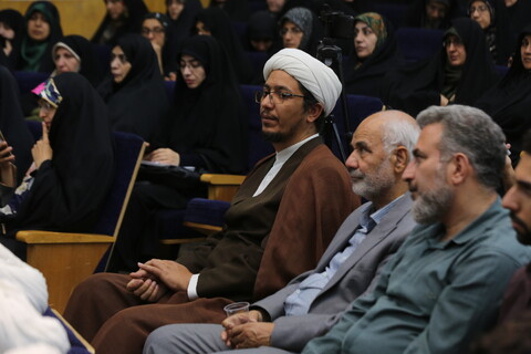 تصاویر / همایش ملی علامه ذوالفنون حسن زاده آملی در اصفهان